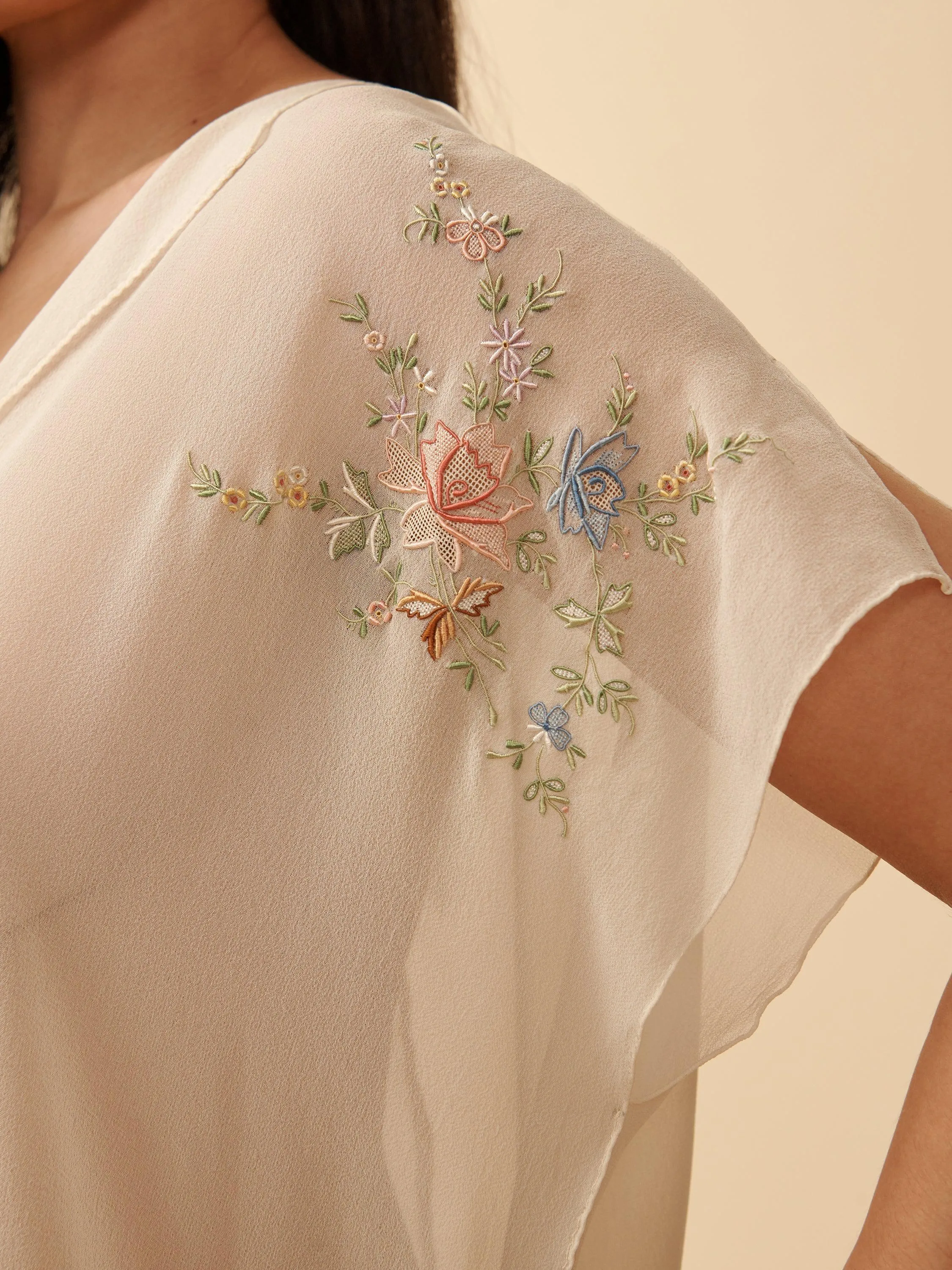 Atelier Vintage Cover Up Ivory