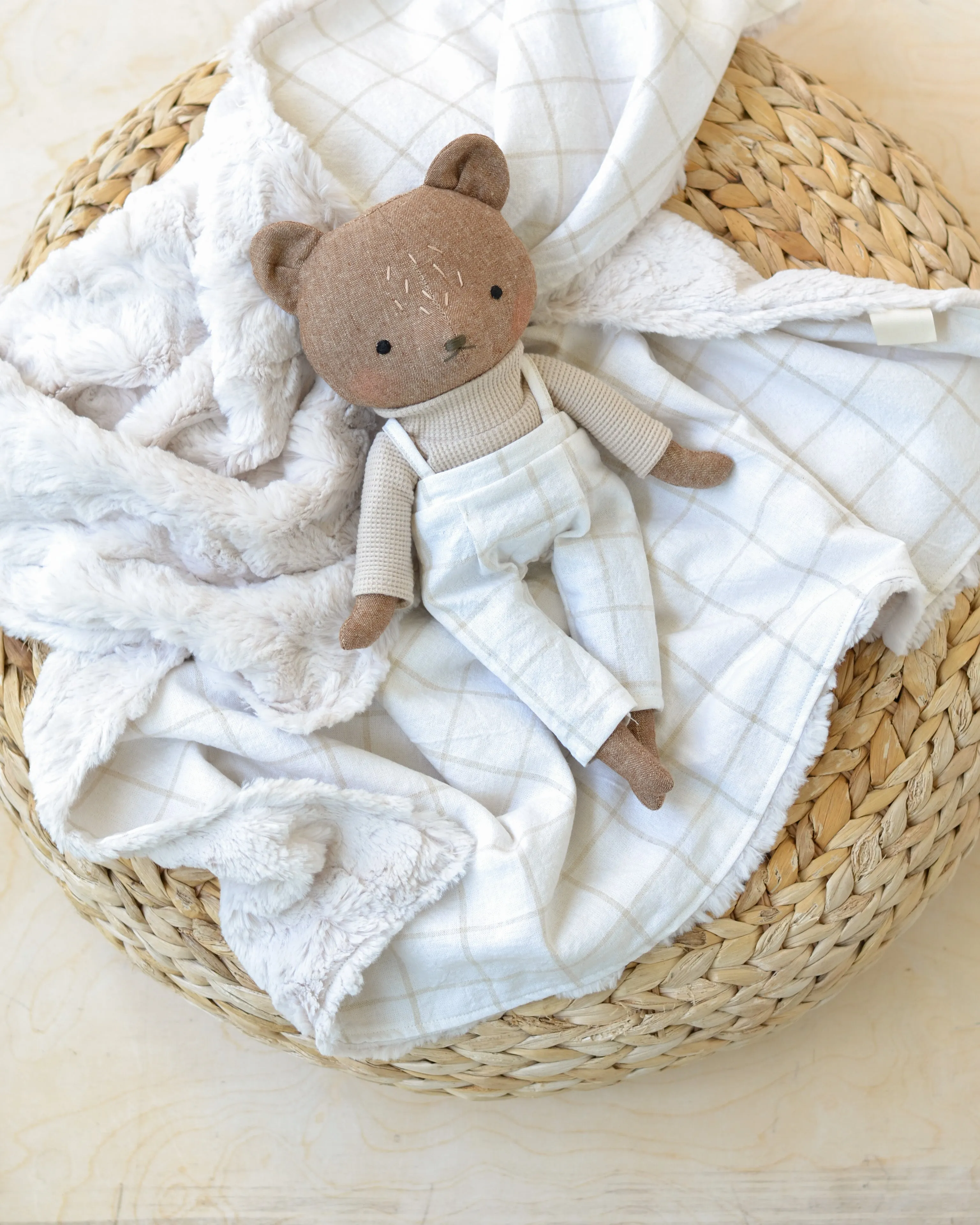 Bear doll and Blanket set | White and greige linen check